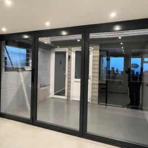 showroom-2-min